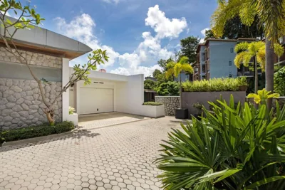 Private 3-Storey Pool Villa Atika 10, for 7, views of Patong Bay – Foto 7